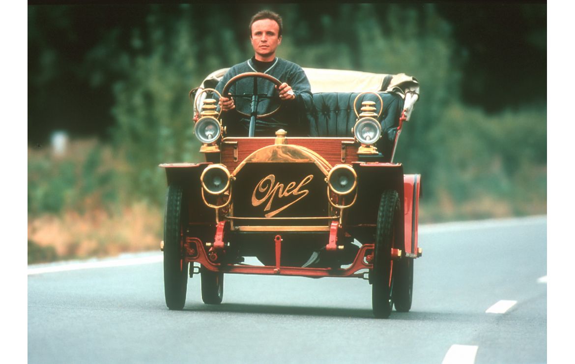 Opel Doktorwagen - orvosi autó