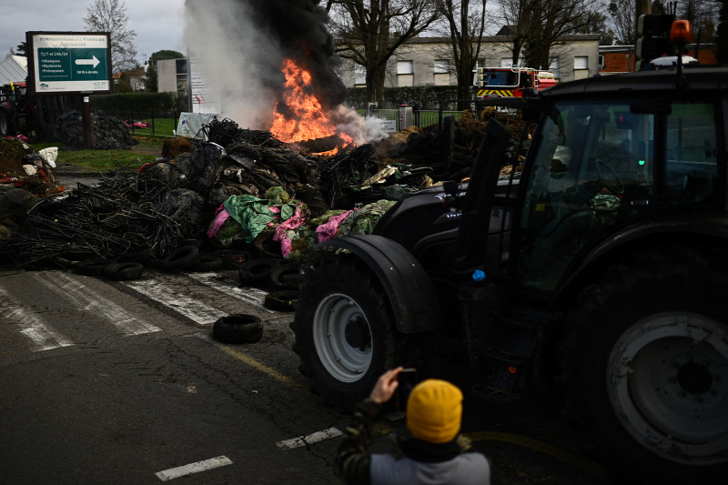 A franciaországi példa