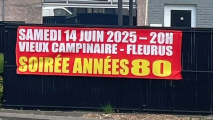 Ez a disco hírdető táblája