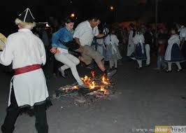 Tűzugrás Kiszomboron